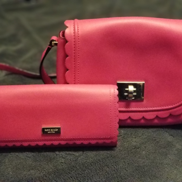 Kate spade wallet and matching purse - Picture 1 of 5